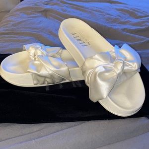 fenty slides white bow